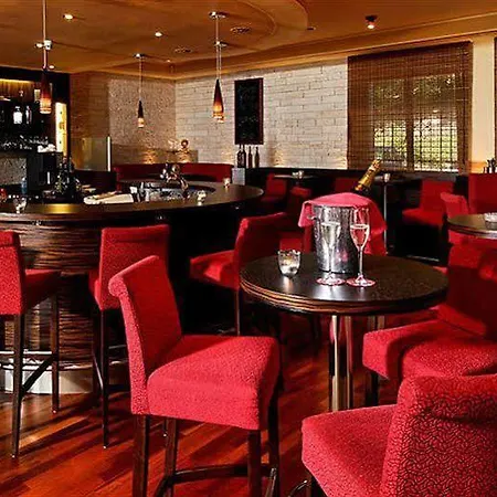 Alexander Hotel 4*