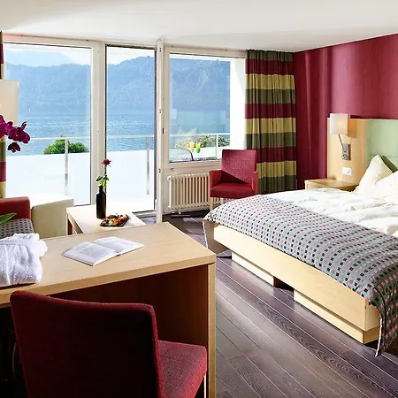Alexander 4*